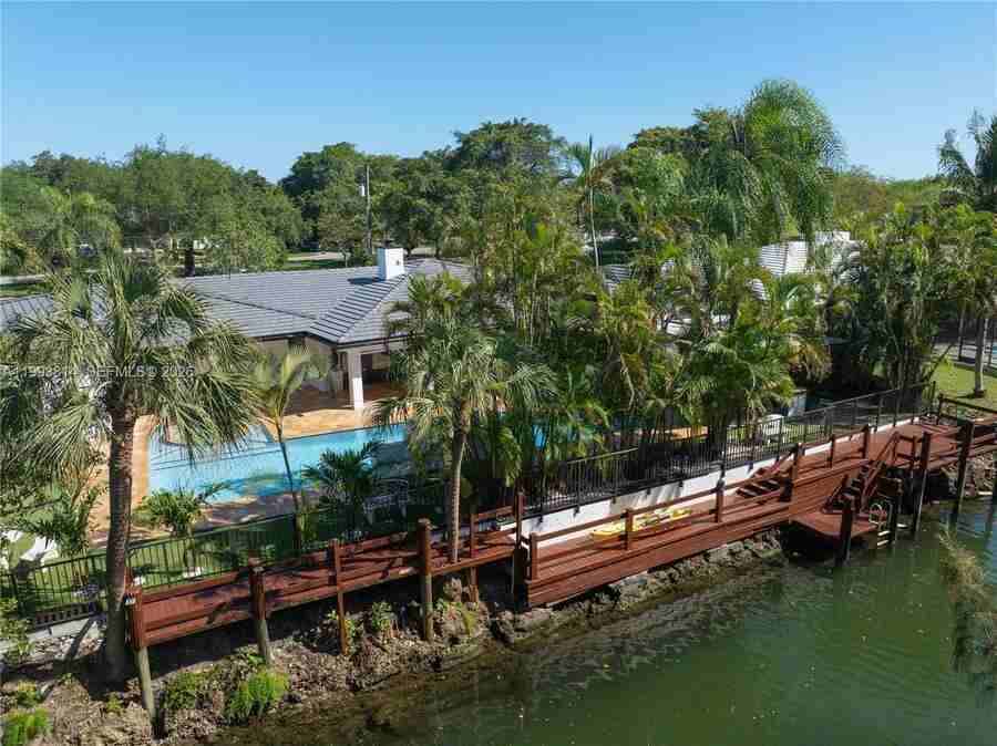 5120 Carillo St - Photo 2 of 50