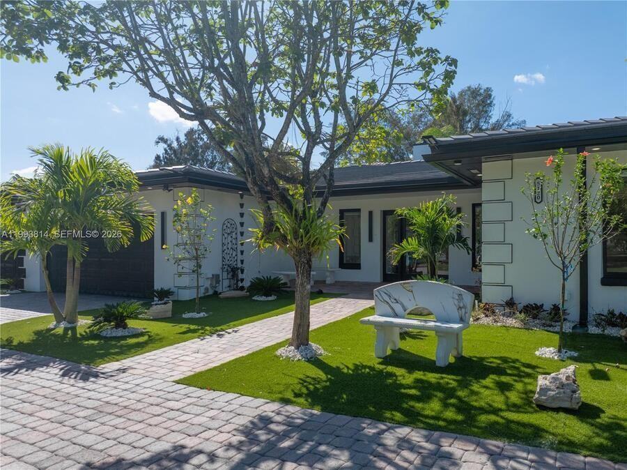 5120 Carillo St - Photo 7 of 50