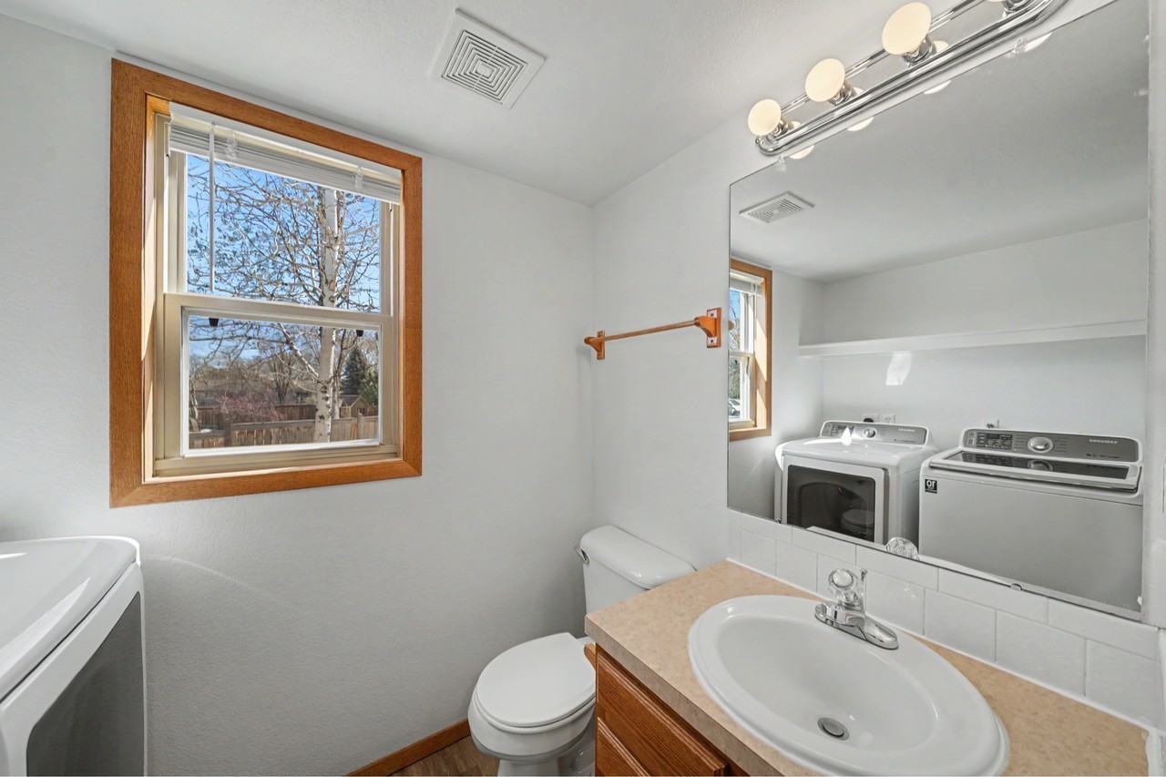 2348 Forsythia Ct - Photo 5 of 24