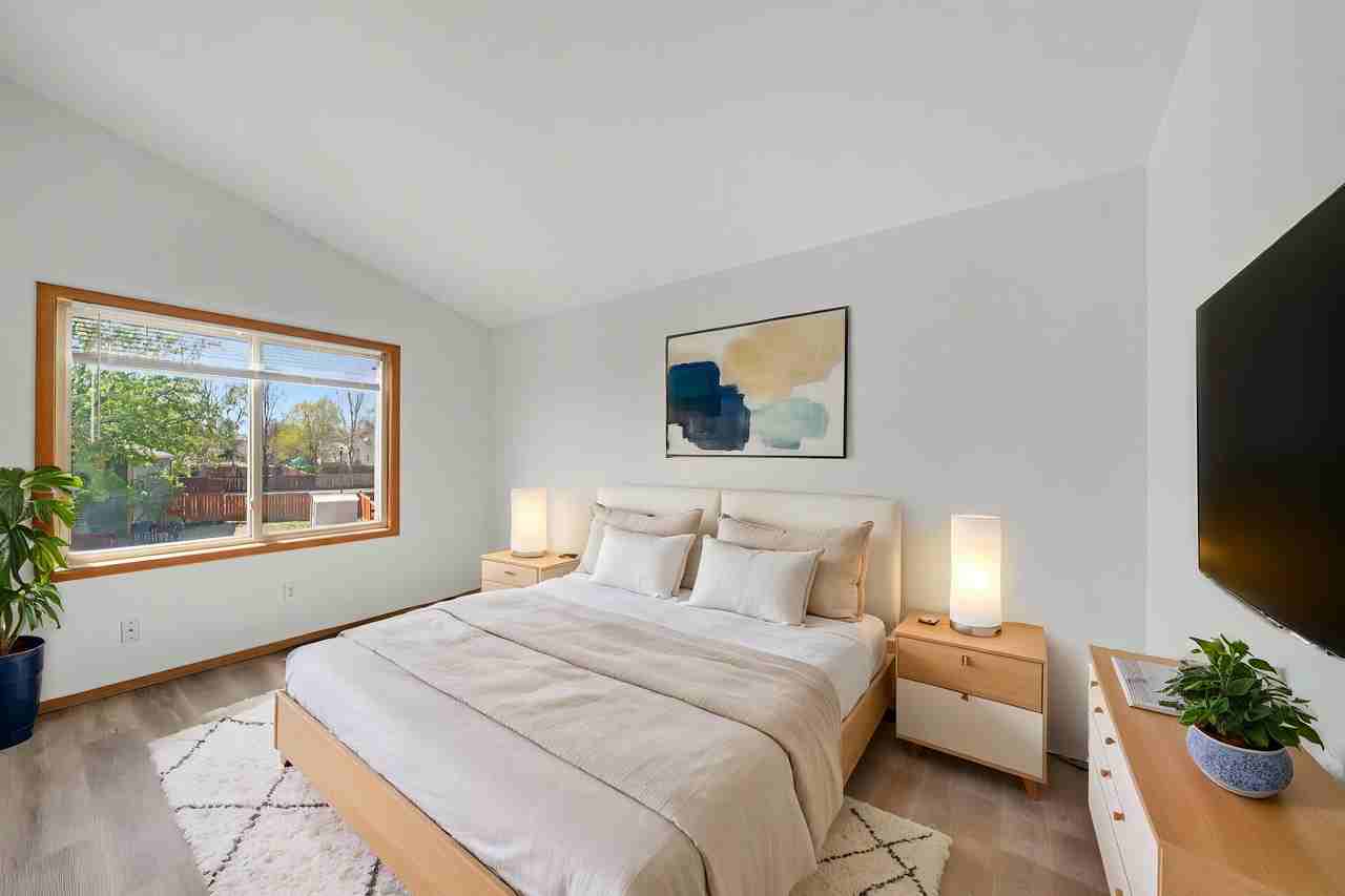 2348 Forsythia Ct - Photo 7 of 24