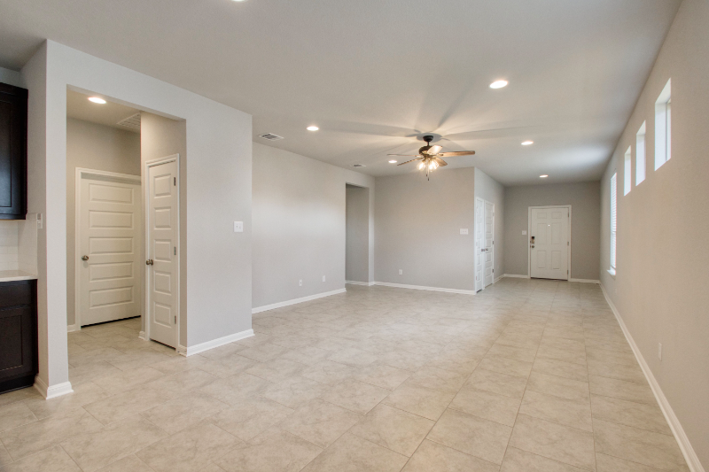 215 Kellys Heroes Way - Photo 6 of 23