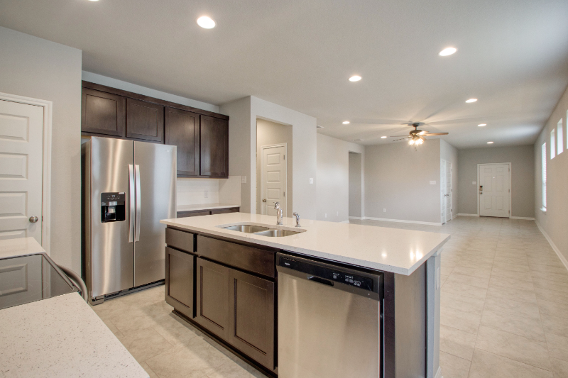 215 Kellys Heroes Way - Photo 7 of 23