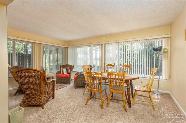 4801 Huron Dr - Photo 3 of 7