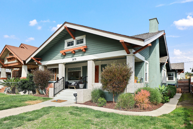 3878 S Harvard Blvd - Photo 2 of 31