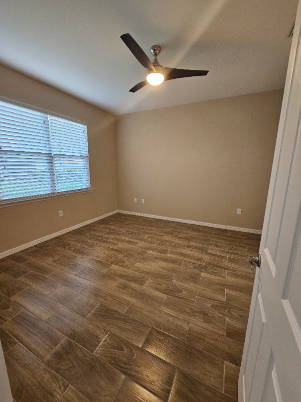 3587 Bridgewell Ct - Photo 4 of 20