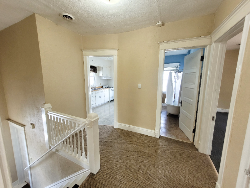 600 Raub St #2 - Photo 4 of 22