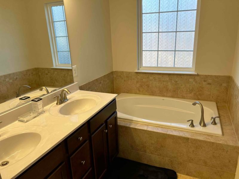 217 Hidden Brook Dr - Photo 2 of 10