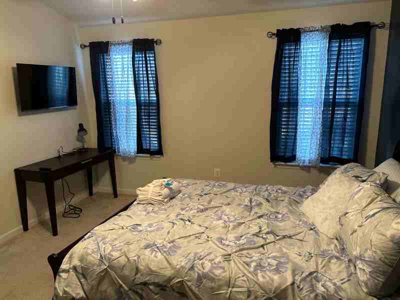 217 Hidden Brook Dr - Photo 4 of 10