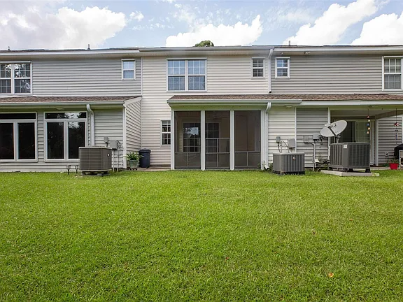 962 Palisade Cir - Photo 5 of 14