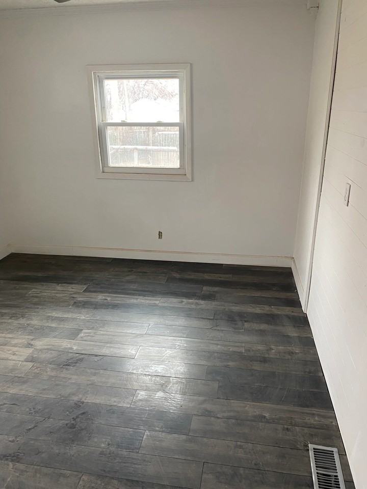 5359 N 29th St - Photo 6 of 11