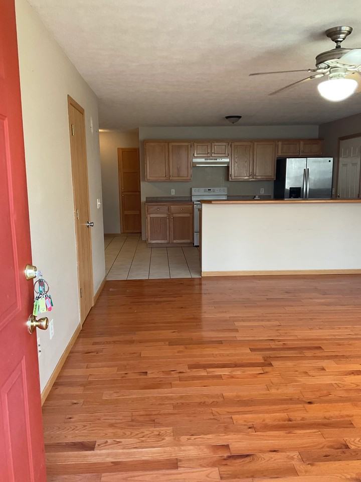 1505 S Canton Ave - Photo 6 of 17