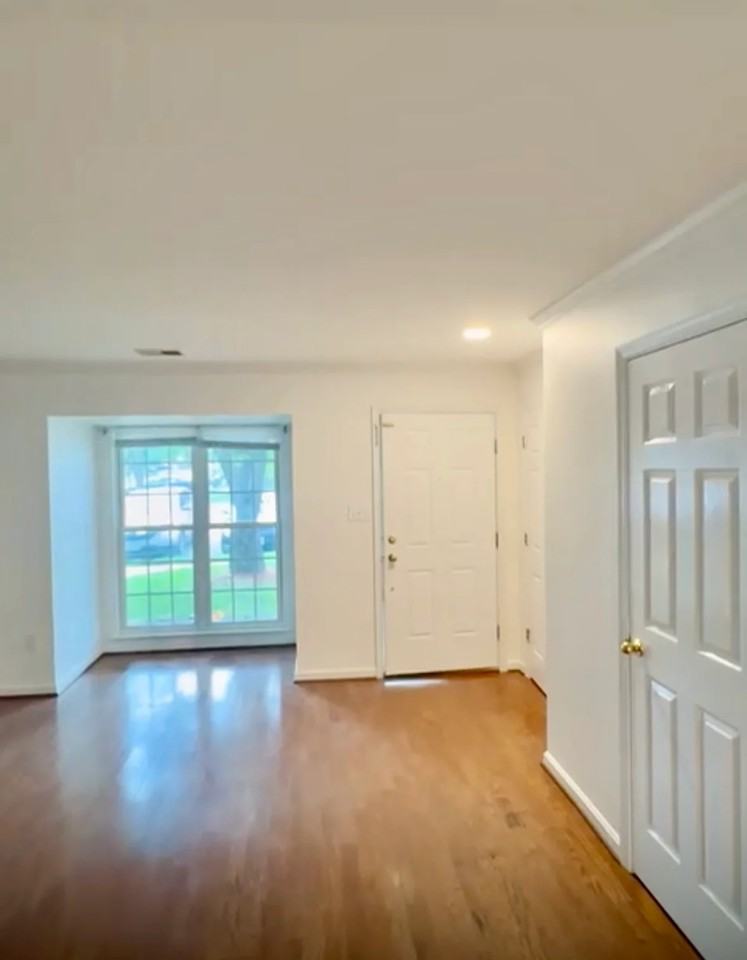 8876 Stable Forest Pl - Photo 3 of 10