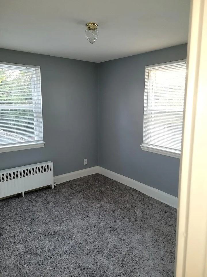 7022 Surrey Dr #2ndFL - Photo 2 of 4