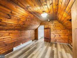 featured image of 131 E Clinton St