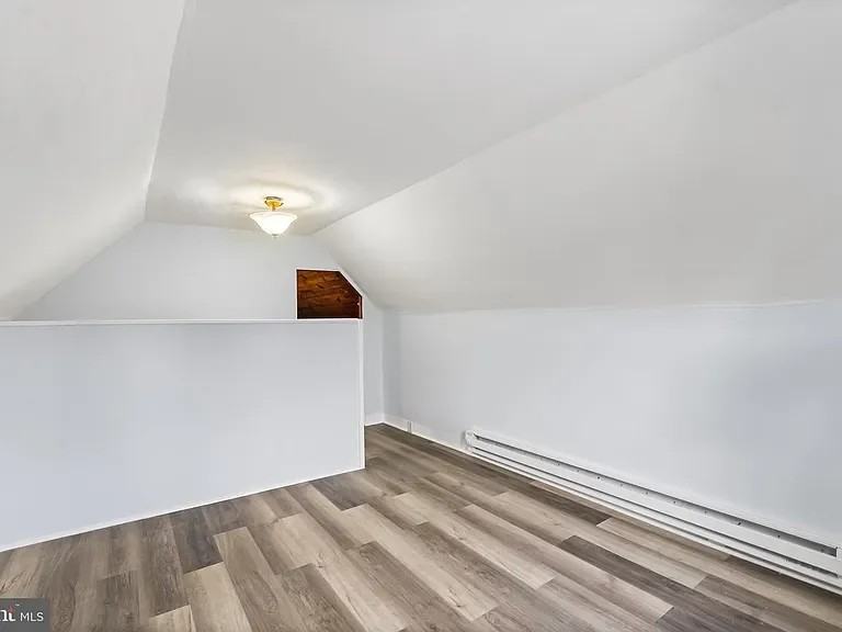 131 E Clinton St - Photo 6 of 15