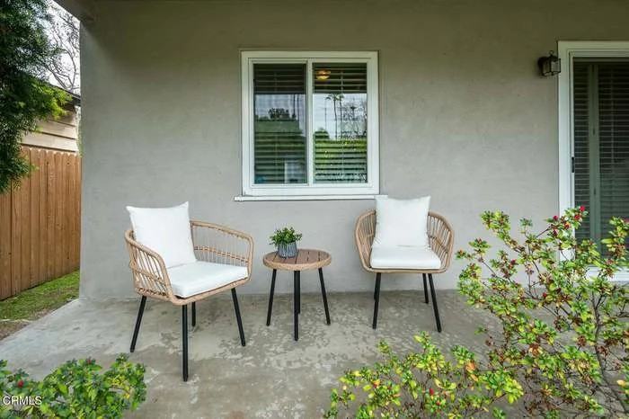 1329 Solita Rd - Photo 5 of 16