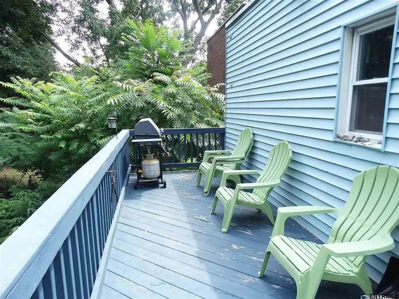 2 Linden Ave #1 - Photo 3 of 4