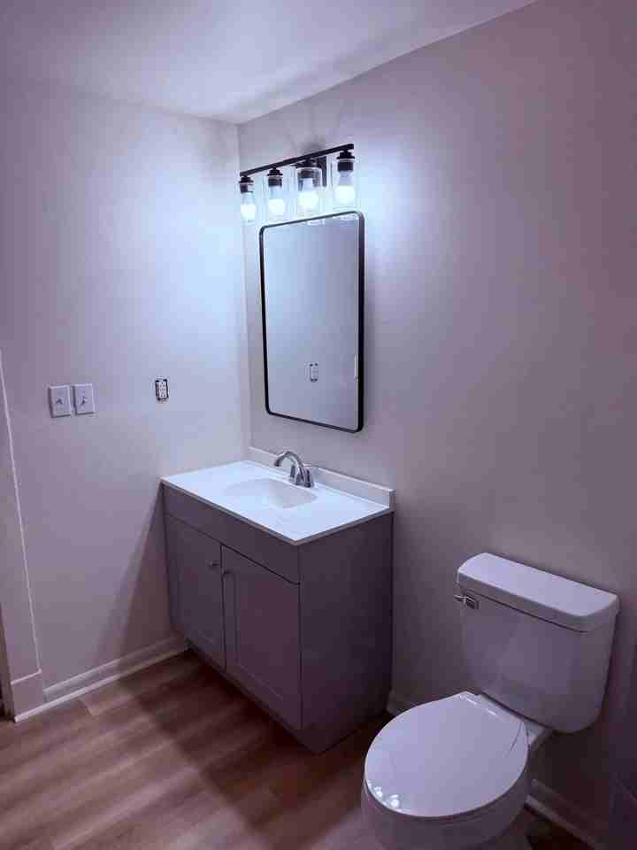 1415 N Broadway St - Photo 5 of 10