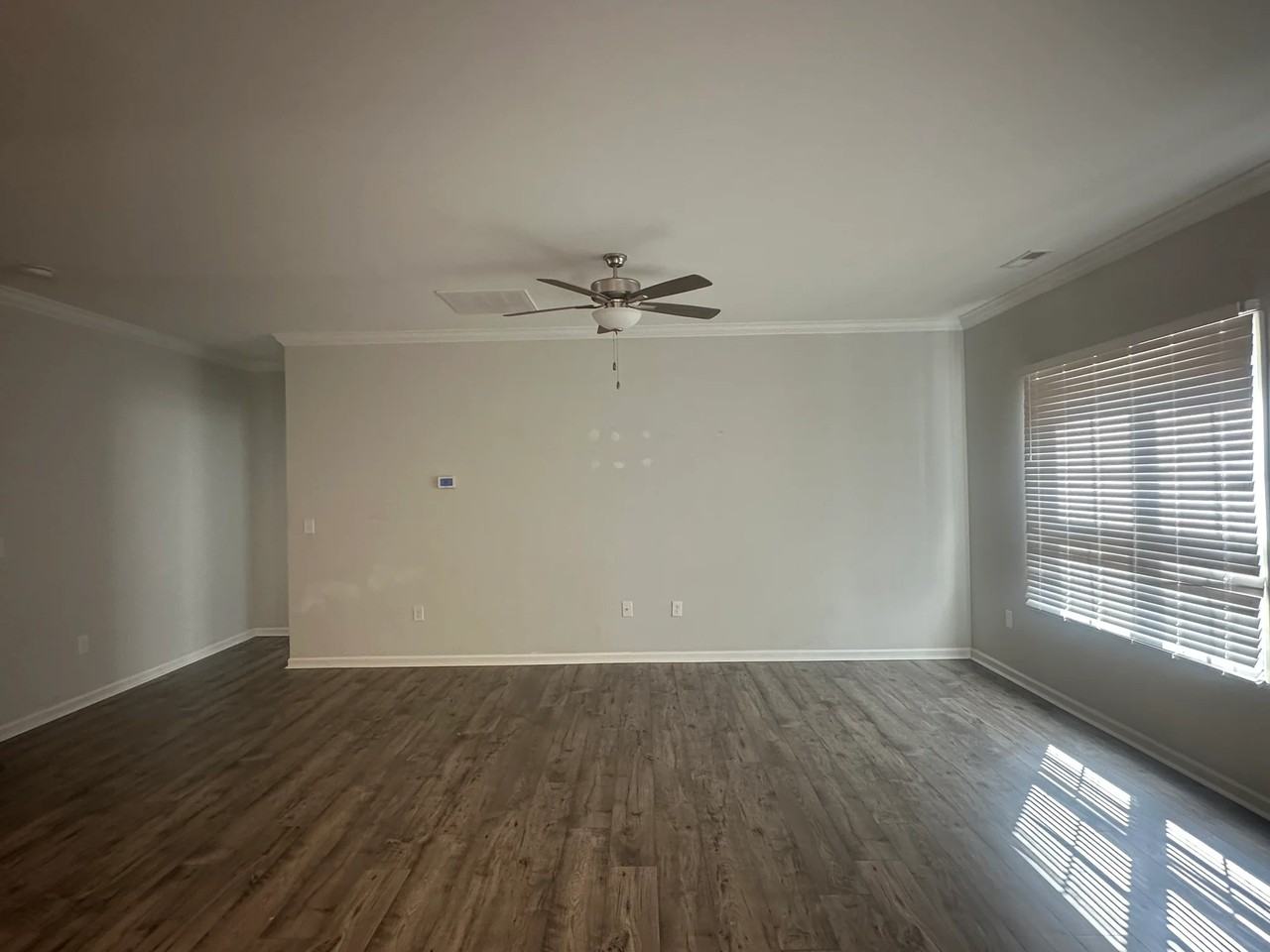 38 Knotts Berry Rd - Photo 7 of 12