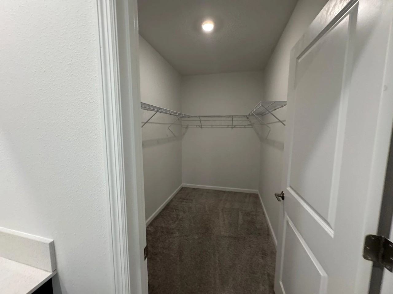 1660 Cross Prairie Pkwy - Photo 6 of 17