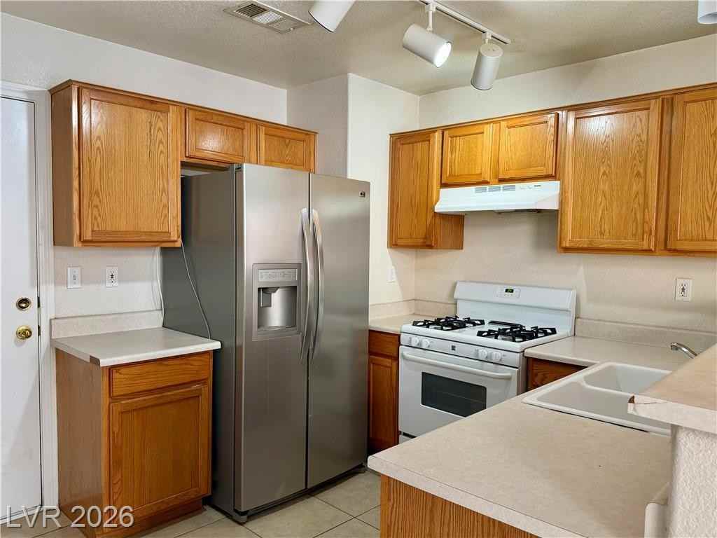 2710 Positive Ct #1 - Photo 4 of 27