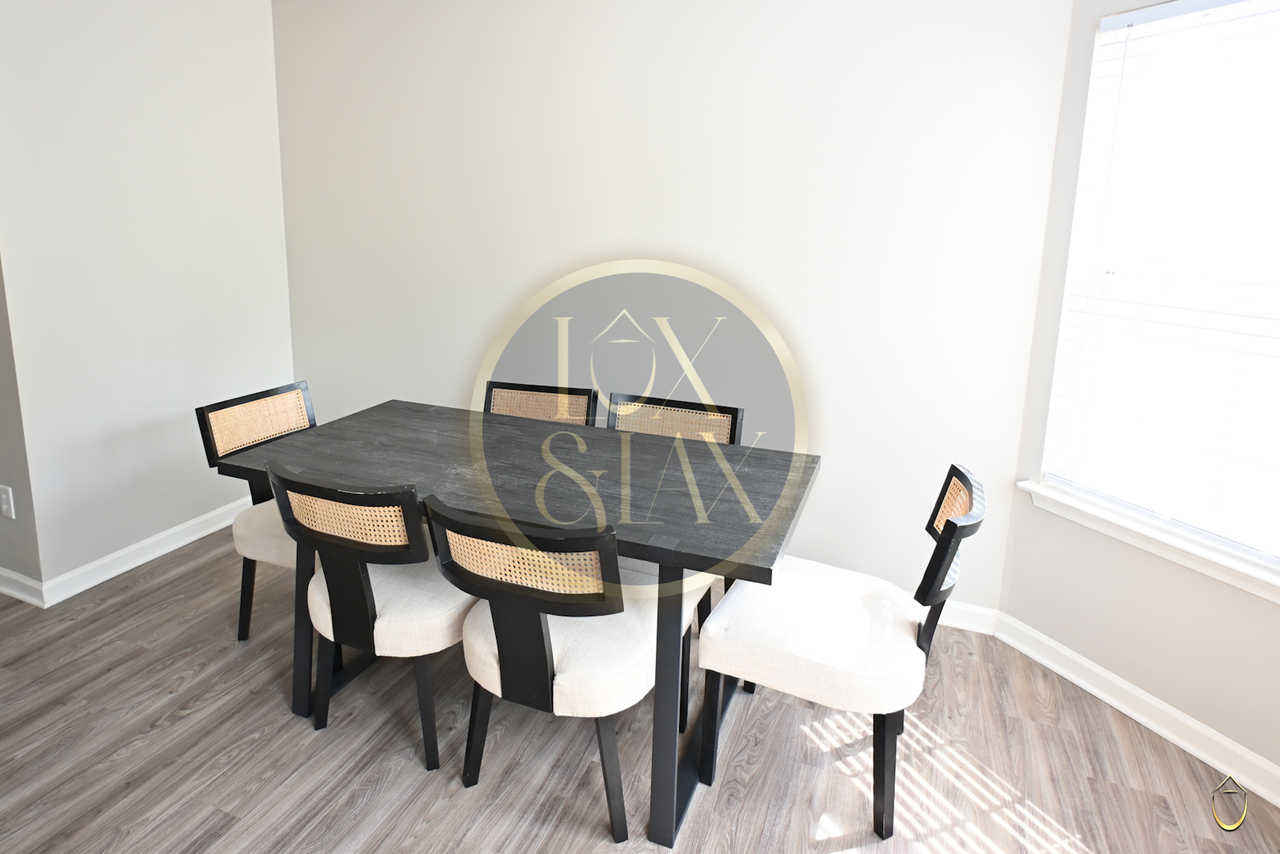 5819 Twin Brook Drive, Unit E - Photo 7 of 14