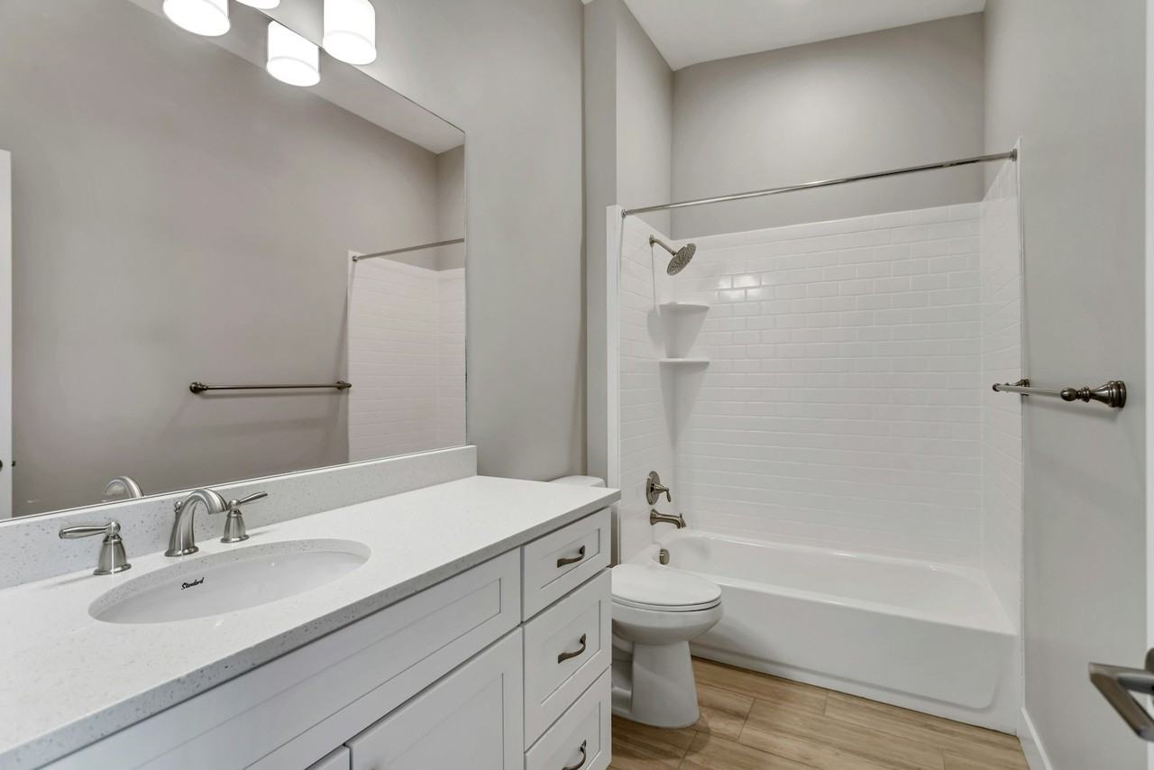 10346 South Beetdigger Boulevard - Photo 5 of 23