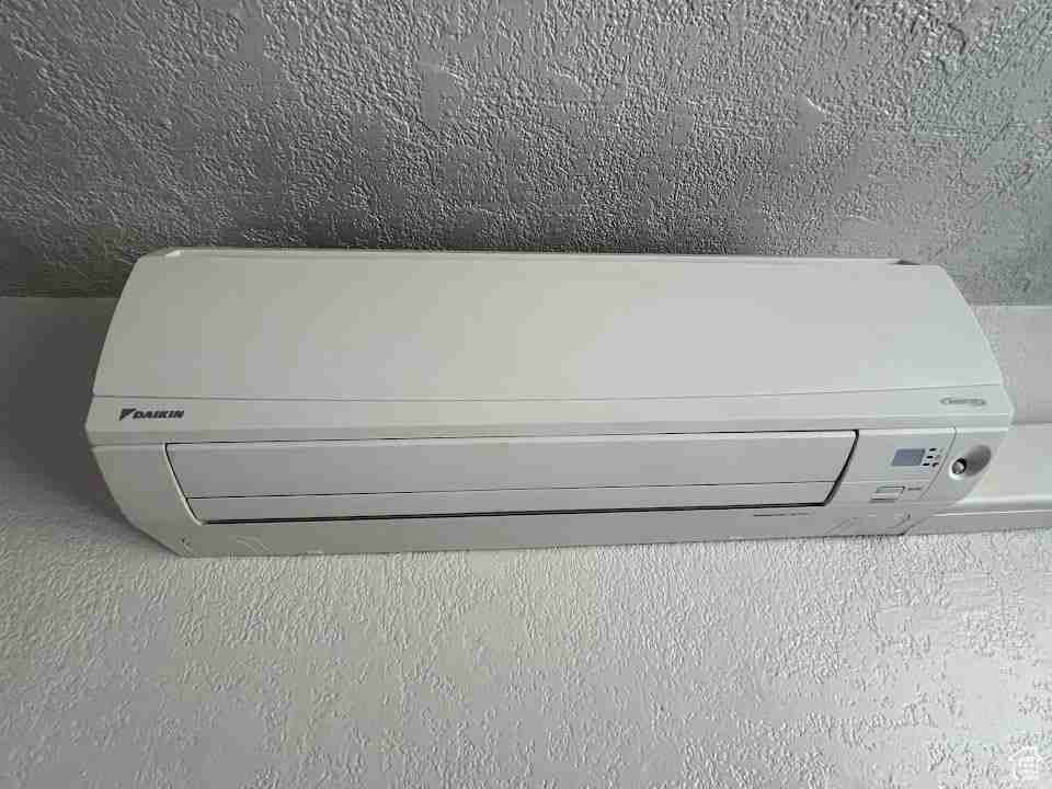 2255 West 4350 South, Unit #2255 - Photo 6 of 14