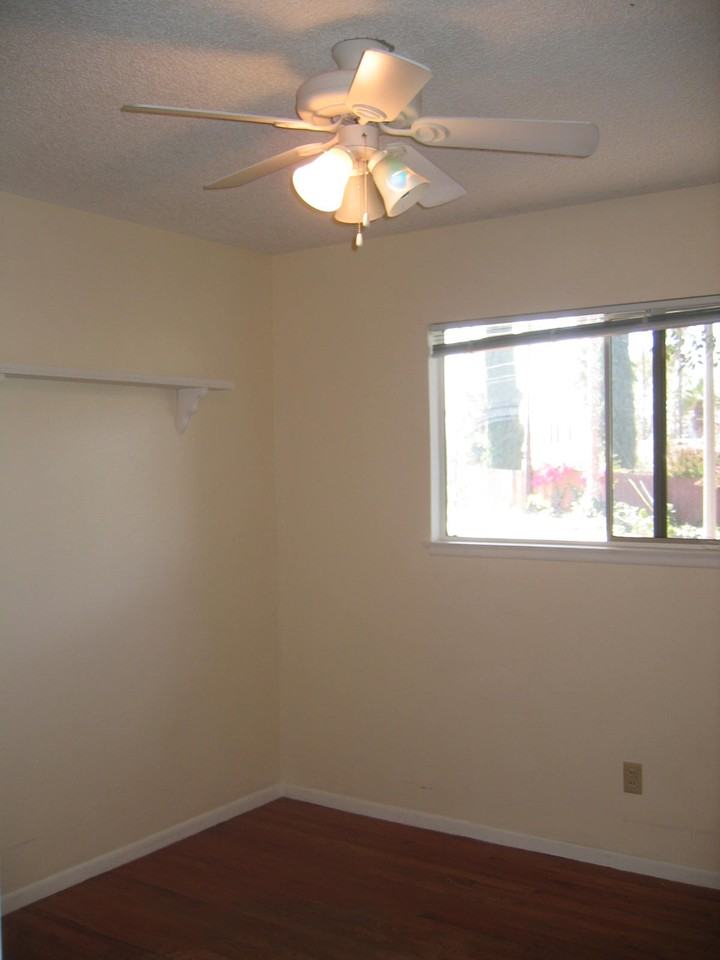 445 Maravilla Dr #BR1 - Photo 4 of 12