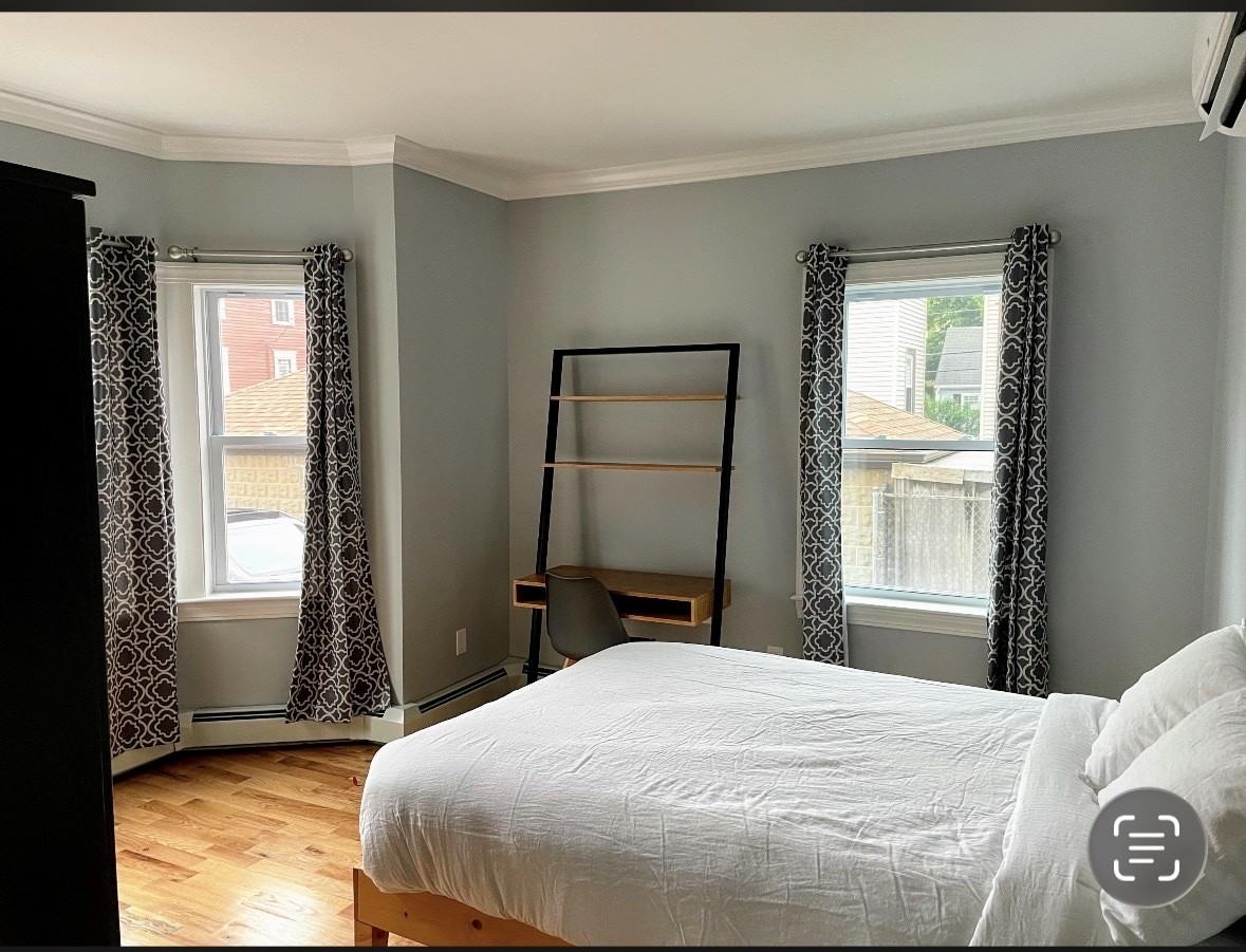 160 -162 Transit Street - Photo 5 of 24