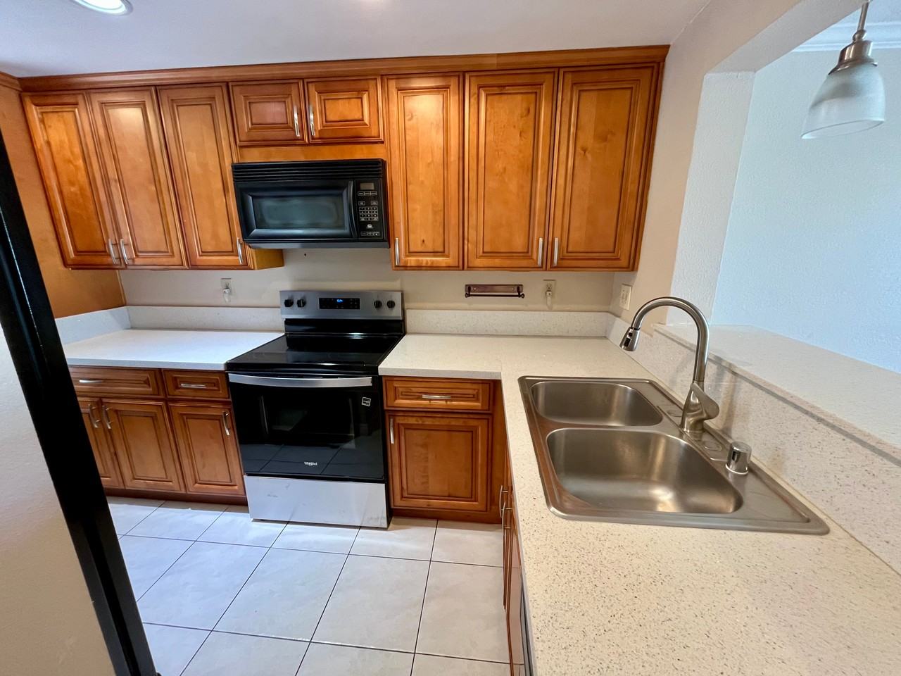 8 Allenwood Lane - Photo 3 of 11