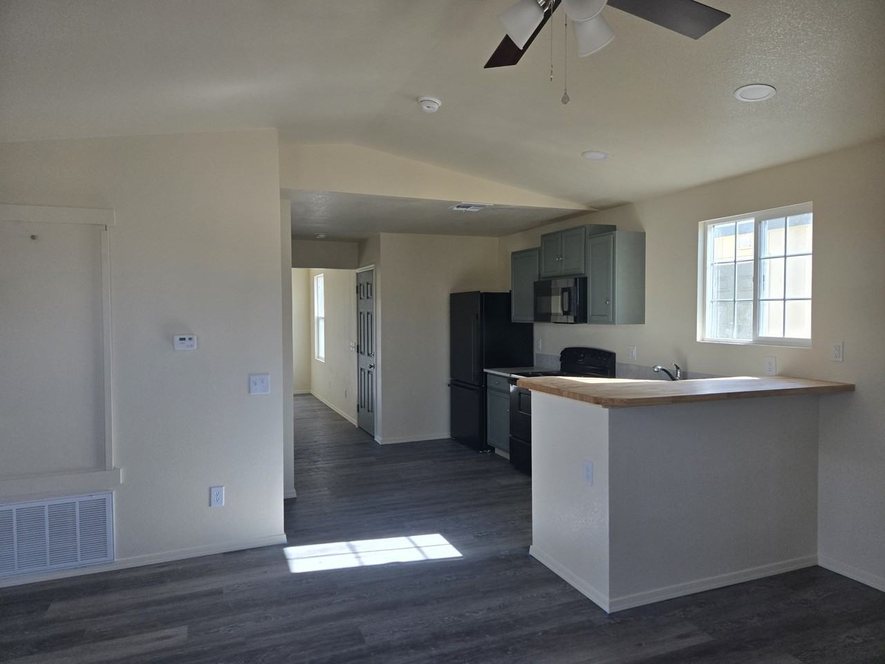 1484 Tonto Dr #1 - Photo 2 of 12