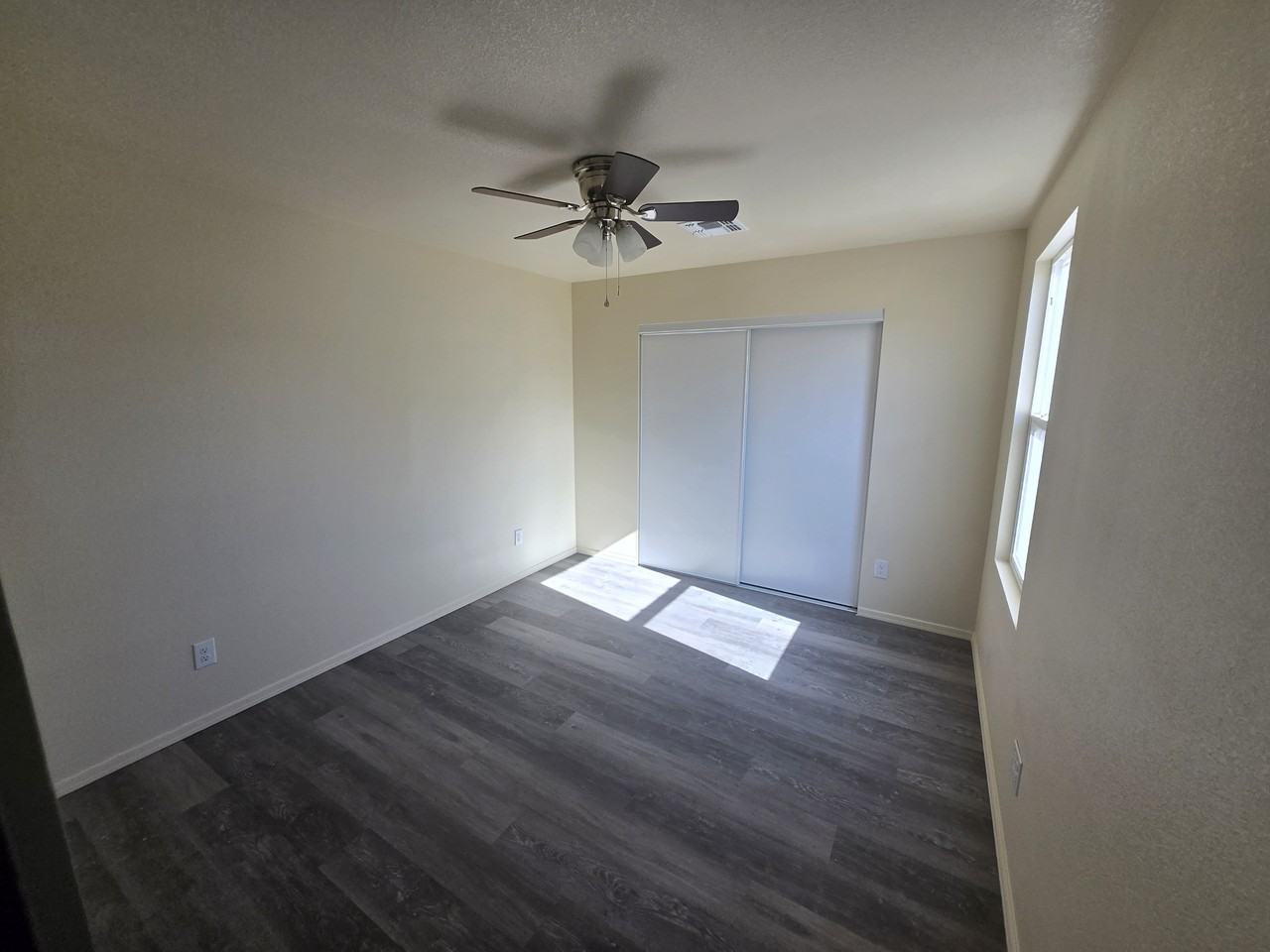 1484 Tonto Dr #1 - Photo 6 of 12