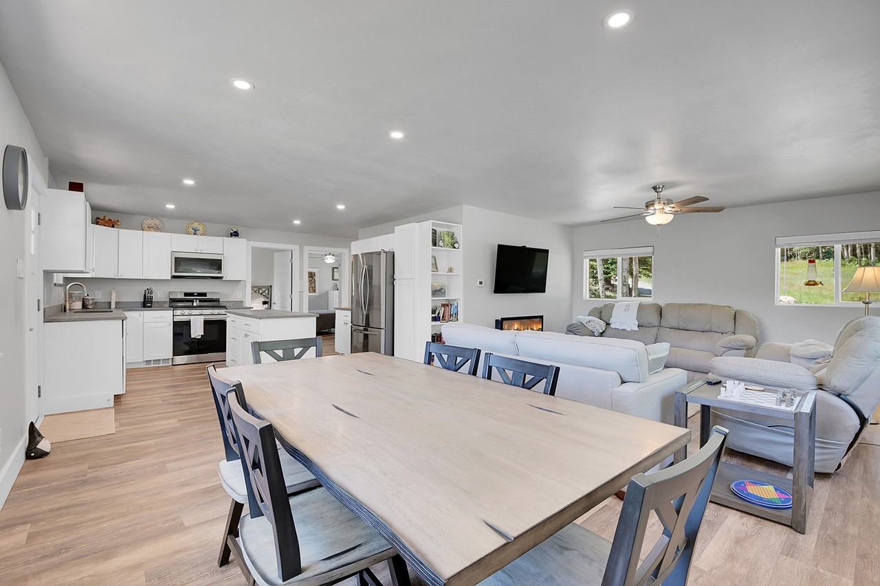 2182 Silver Valley Rd #1 - Photo 5 of 38