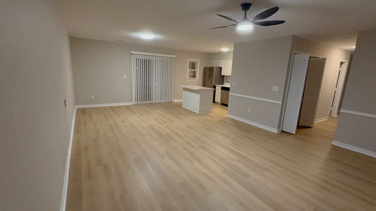 1707 Water St #1 - Photo 5 of 9