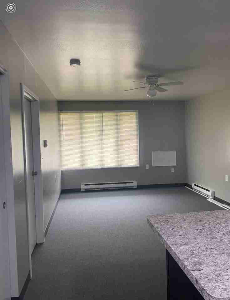 N90W17421 Saint Francis Dr - Photo 5 of 9