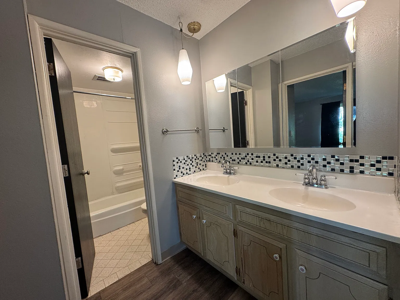 1516 E Grand Ave #1 - Photo 6 of 10