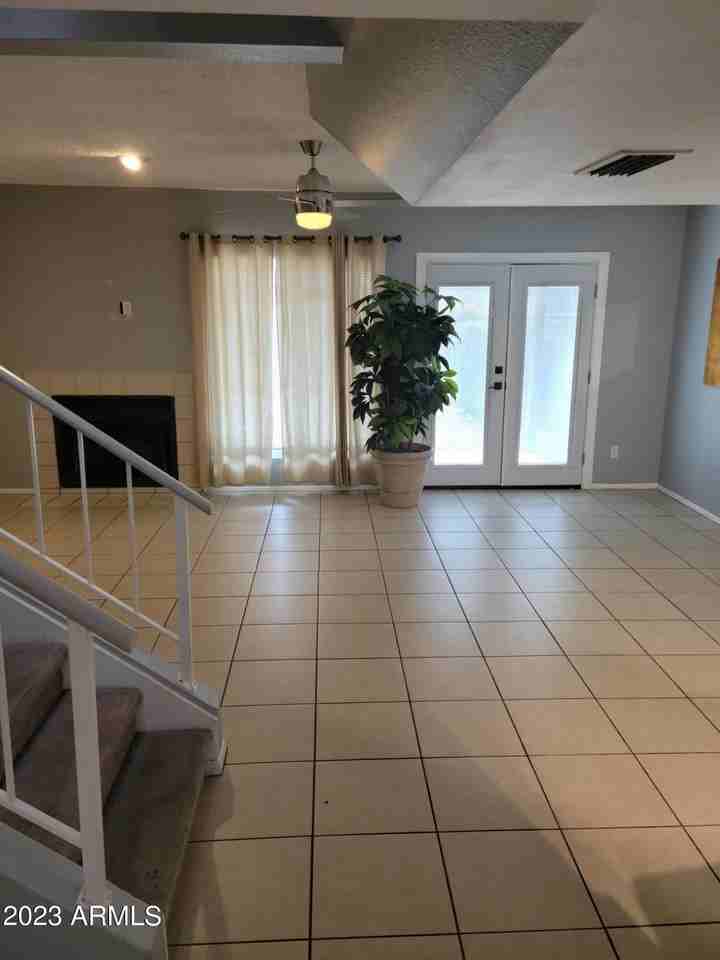 815 E Grovers Ave Unit 30 - Photo 3 of 22