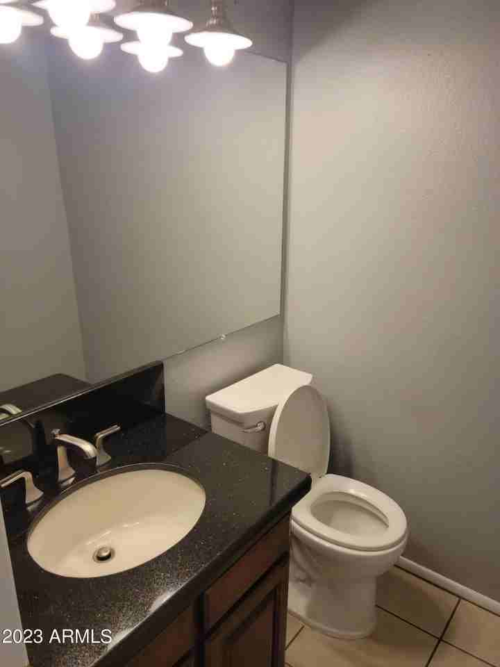 815 E Grovers Ave Unit 30 - Photo 7 of 22