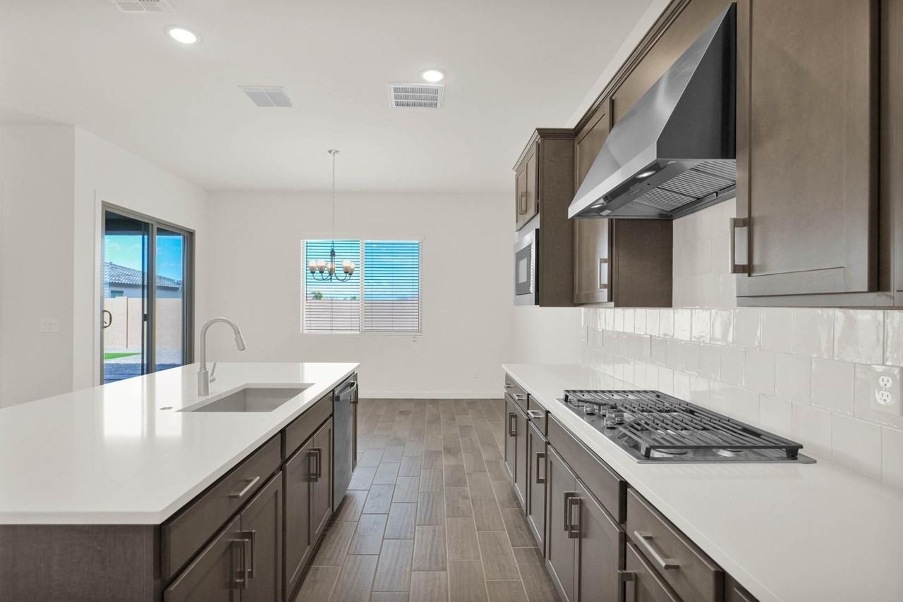 3130 E Flintlock Dr - Photo 7 of 32