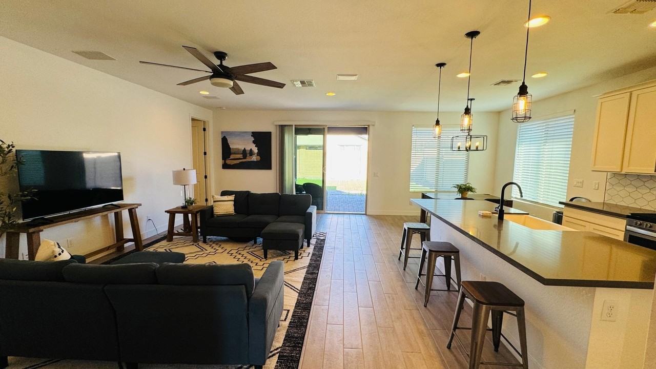 14424 W Aster Dr - Photo 7 of 22