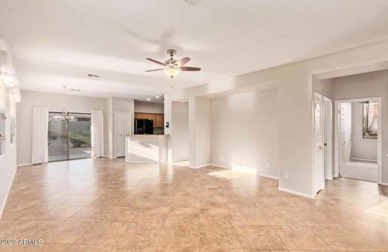 2530 W Lewis And Clark Trl - Photo 3 of 17