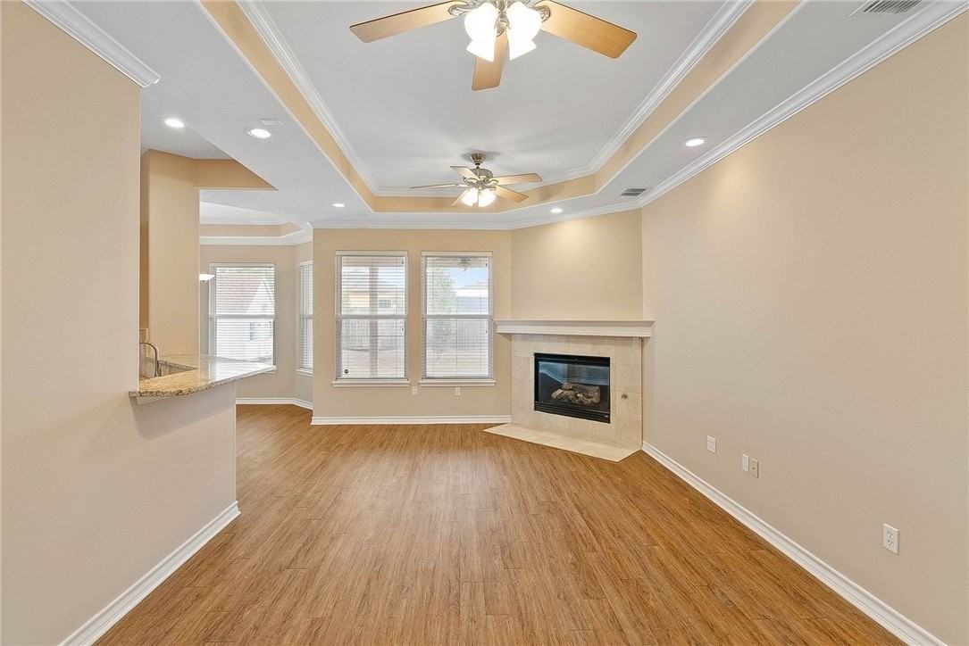 15409 Bedrock Dr - Photo 6 of 25