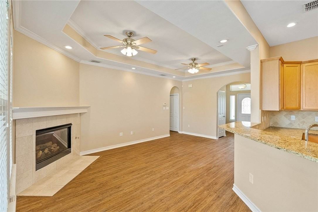 15409 Bedrock Dr - Photo 7 of 25