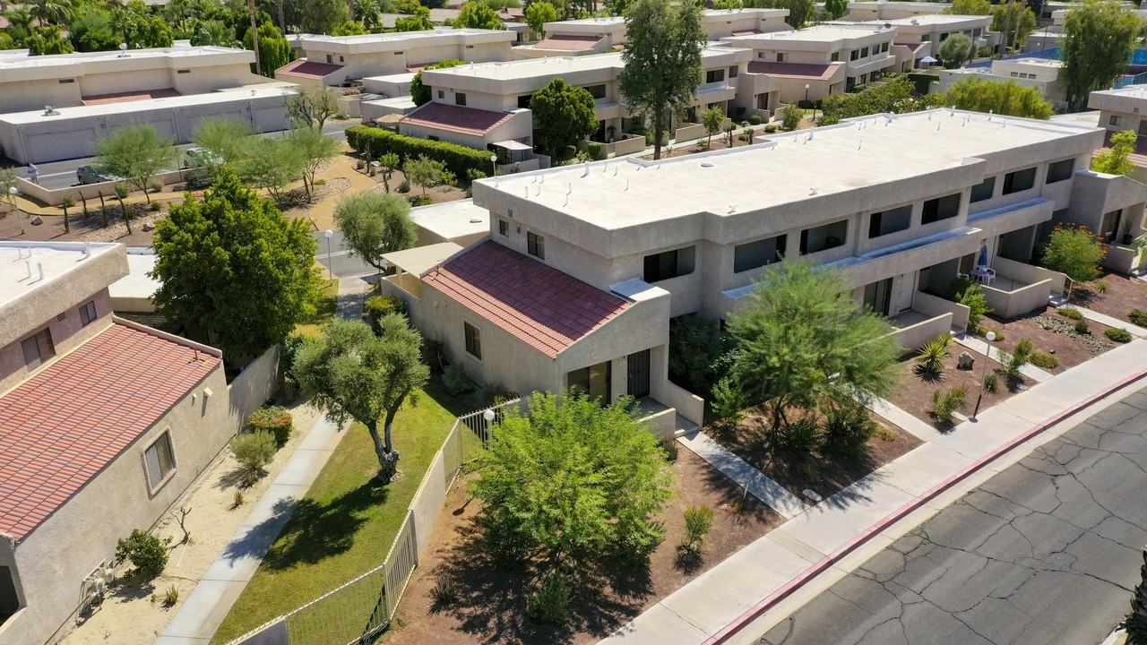 34073 Emily Way - Photo 6 of 50