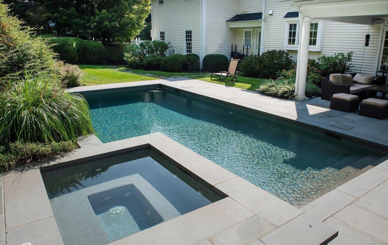 138 Nod Rd - Photo 3 of 39