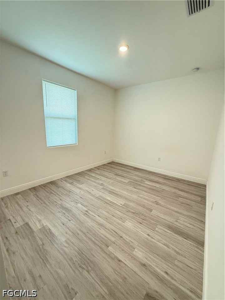 611 Greenbriar Blvd - Photo 7 of 11