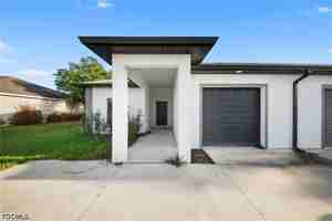 featured image of 26481 Sandhill Blvd