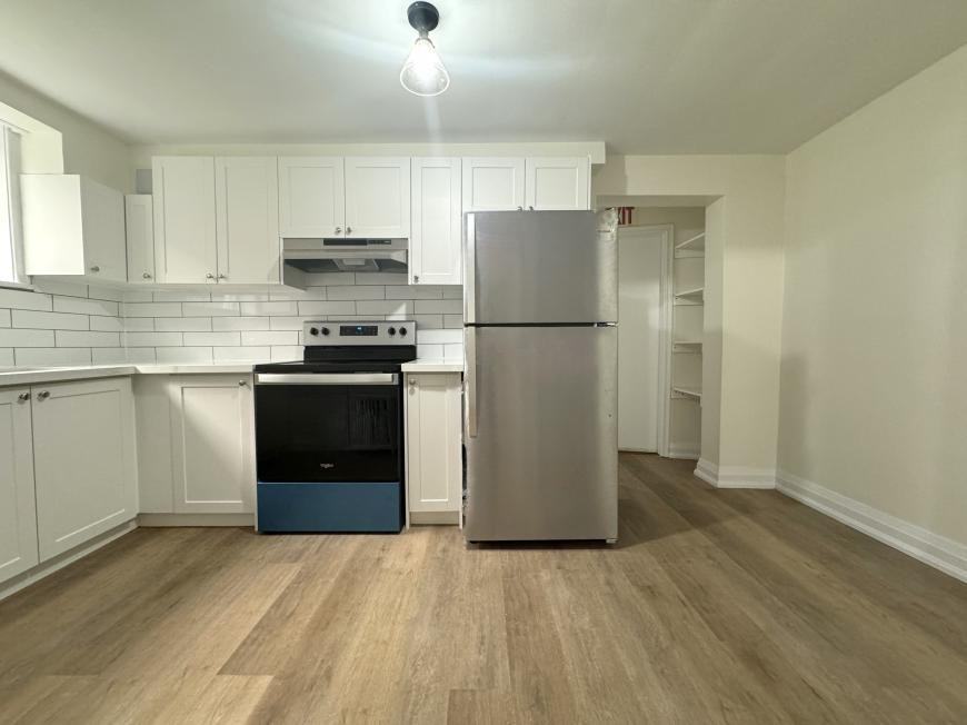 155 Stanley Ave - Photo 3 of 10