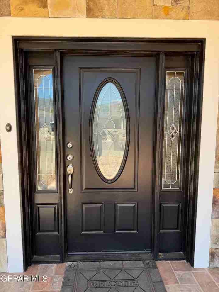 323 Rio Tinto Dr - Photo 2 of 16